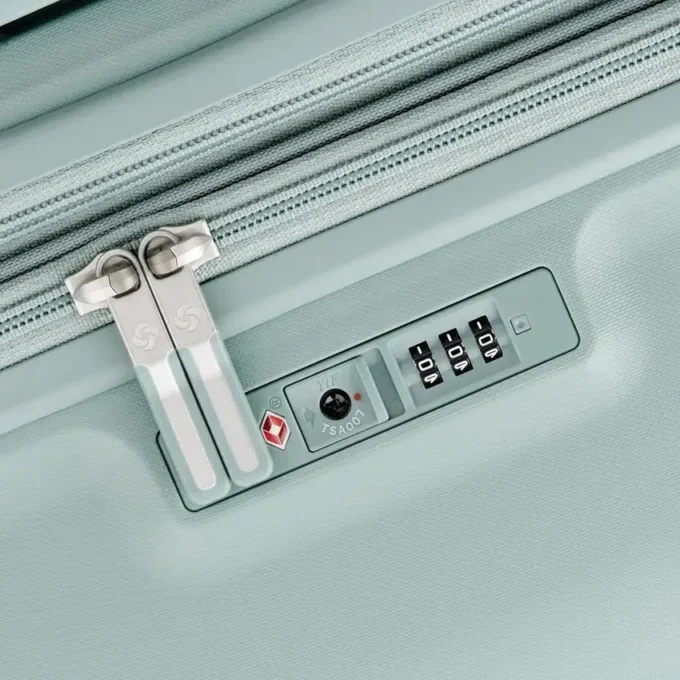 Elevation™ Plus Elevation™ plus Hardcase-Spinner, groß