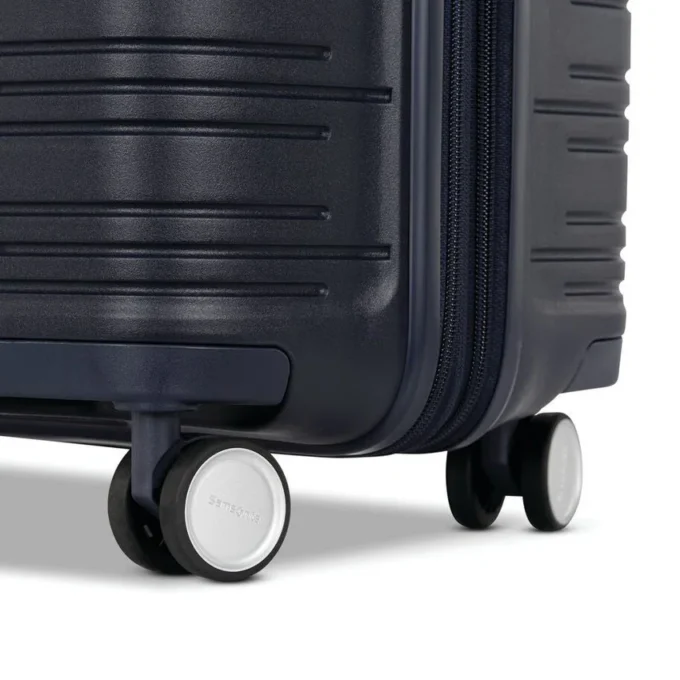 Elevation™ Plus Elevation™ plus Hardcase-Spinner, groß