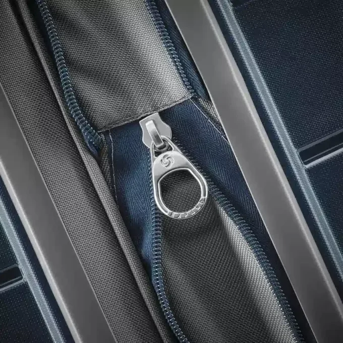 Freeform Large Spinner