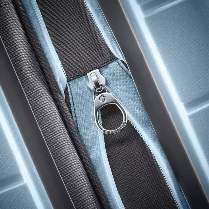Freeform Handgepäck-Spinner