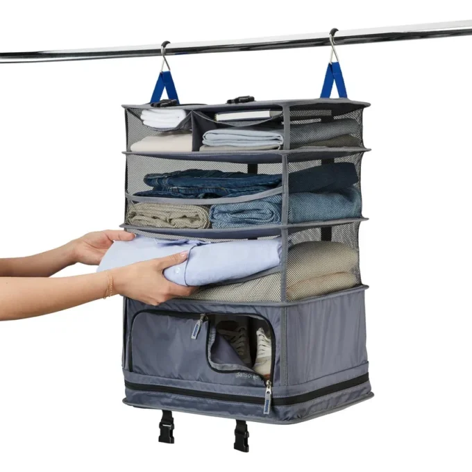 Packing-Cube-Schrank
